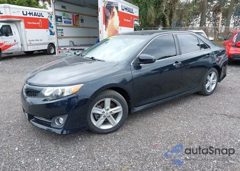 2012 Toyota Camry Se z USA, uszkodzony, nr VIN 4T1BF1FK4CU070857